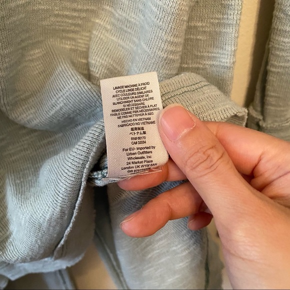 We The People Sweater Size XS - Picture 10 of 11